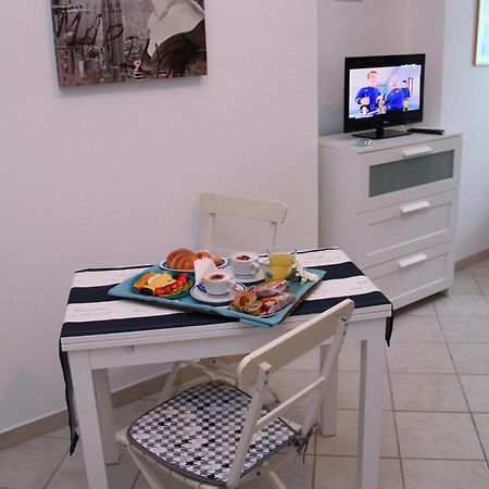 B&B Darsena Pozzuoli Eksteriør billede