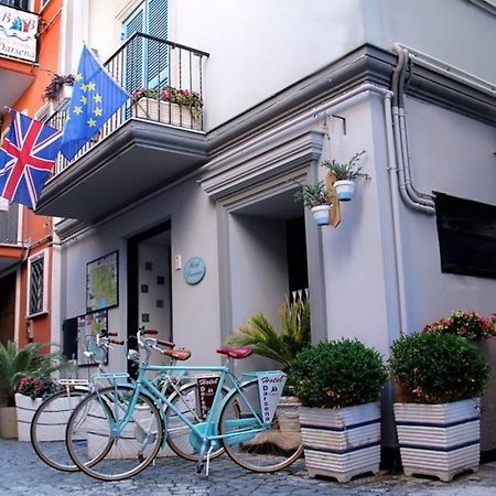 B&B Darsena Pozzuoli Eksteriør billede