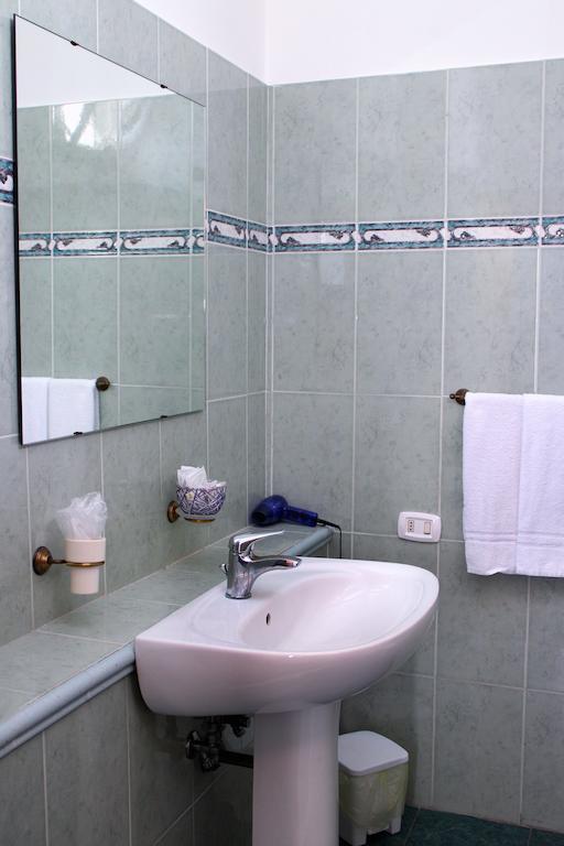 B&B Darsena Pozzuoli Værelse billede